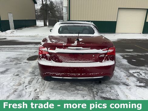 Used 2013 Chrysler 200 Touring image 3