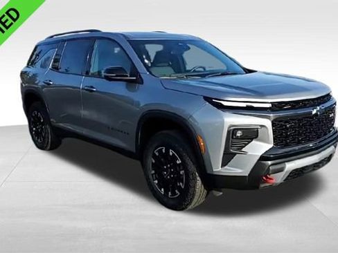 Certified 2024 Chevrolet Traverse Z71 image 3