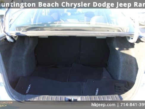 Used 2023 Nissan Versa SV image 31