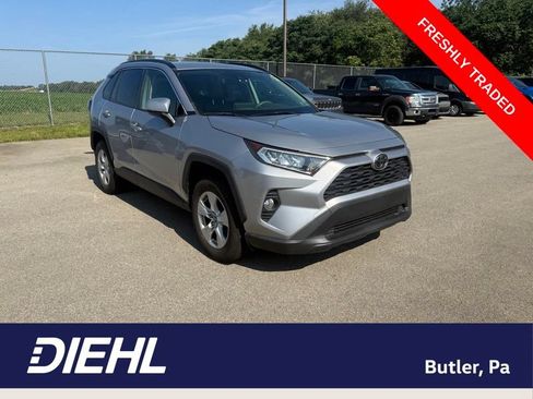 Used 2019 Toyota RAV4 XLE w/ All Weather Liner Package AWD/4WD image 1