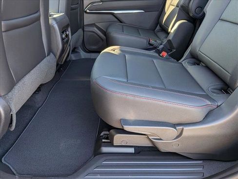 New 2026 Chevrolet Traverse Z71 image 16