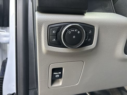 Used 2020 Ford F150 XL w/ Equipment Group 101A Mid AWD/4WD image 11