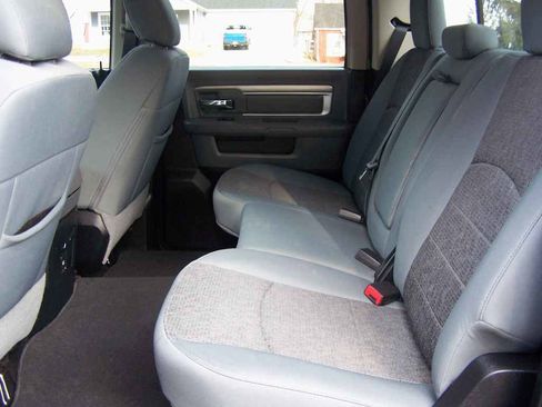 Used 2016 RAM 1500 Big Horn image 8