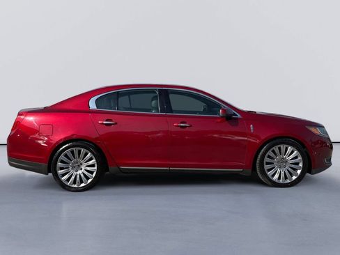 Used 2013 Lincoln MKS AWD image 2