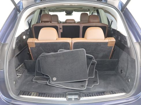 Used 2024 Mercedes-Benz GLE 350 4MATIC w/ 3rd Row Seat Package image 58