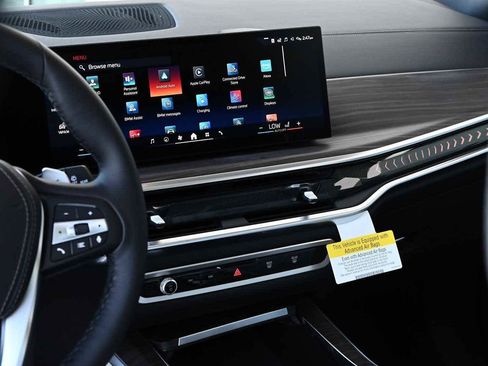 New 2026 BMW X5 xDrive50e w/ Executive Package image 18