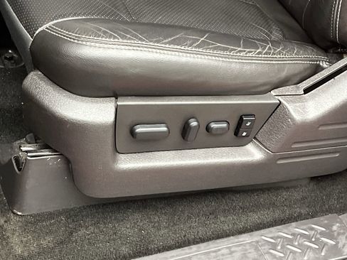 Used 2013 Ford F150 FX4 w/ Luxury Equipment Group image 12