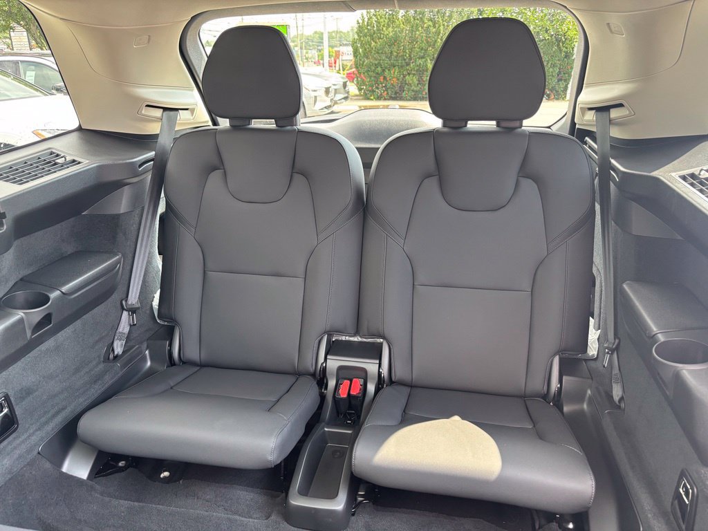Certified 2026 Volvo XC90 B6 Core w/ Protection Package Premier AWD/4WD image 26