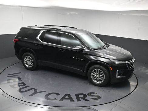 Used 2023 Chevrolet Traverse LT FWD image 30