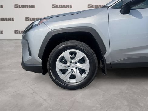 Used 2025 Toyota RAV4 LE AWD/4WD image 14