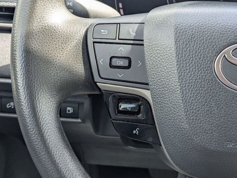 Used 2025 Toyota Camry LE image 16