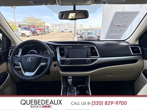 Used 2015 Toyota Highlander XLE image 20