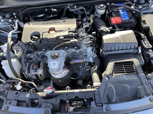 Used 2023 Honda Civic Sport image 26