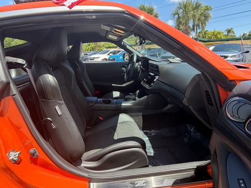 Used 2024 Nissan Z Performance w/ Heritage Edition RWD image 12
