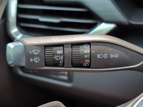 Used 2026 GMC Acadia Elevation w/ LPO, Floor Liner Package AWD/4WD image 46