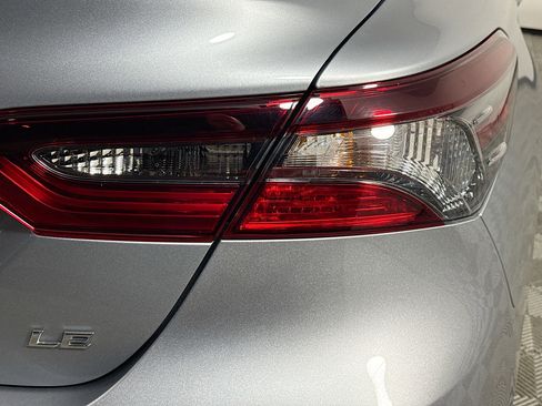 Used 2023 Toyota Camry LE image 33
