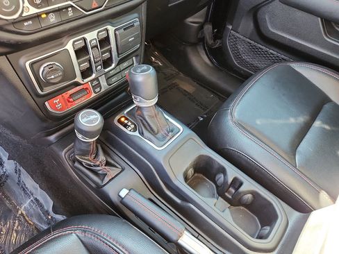 Used 2021 Jeep Wrangler Unlimited Rubicon image 20