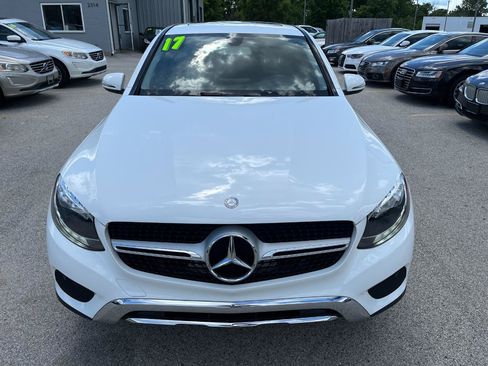 Used 2017 Mercedes-Benz GLC 300 4MATIC Coupe image 9