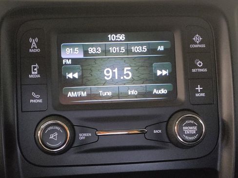 Used 2018 Jeep Cherokee Latitude image 25