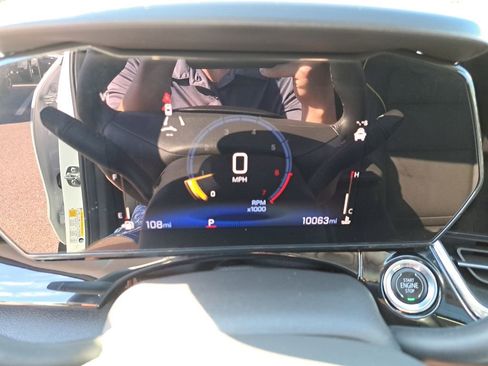 Used 2025 Chevrolet Trax ACTIV w/ Sunroof Package image 21