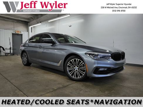 Used 2018 BMW 530e xDrive image 1