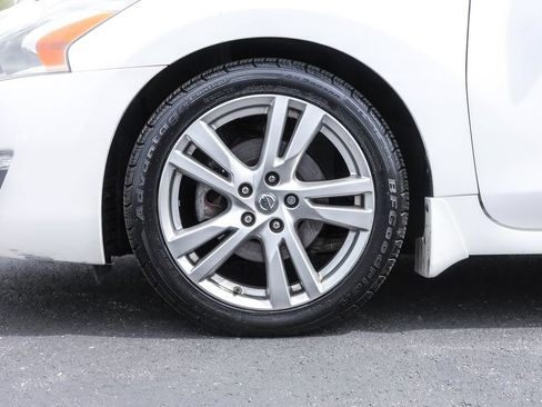 Used 2013 Nissan Altima 3.5 S FWD image 14