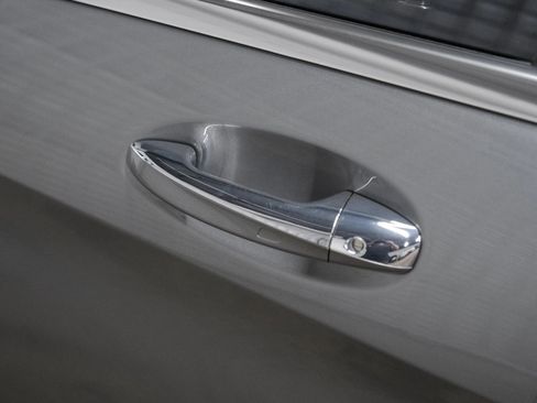 Used 2014 Mercedes-Benz S 550 Sedan image 50