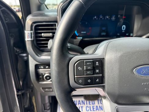 Used 2024 Ford F350 Lariat w/ Lariat Ultimate Package image 19