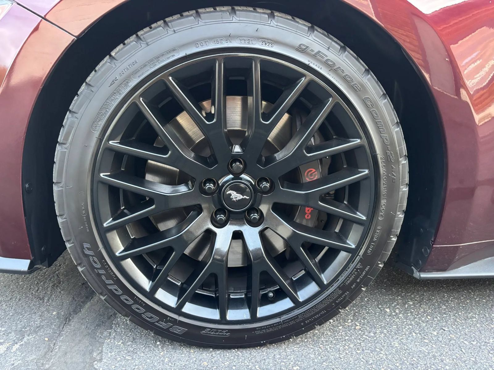 Used 2018 Ford Mustang GT Premium w/ GT Performance Package RWD image 19