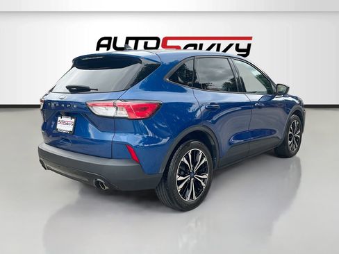 Used 2022 Ford Escape SE w/ SE Sport Appearance Package FWD image 7
