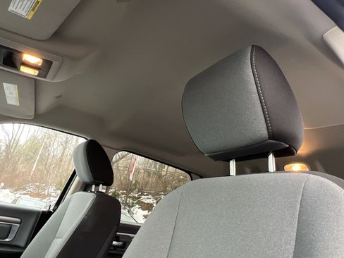 Used 2023 RAM 1500 Classic SLT image 22