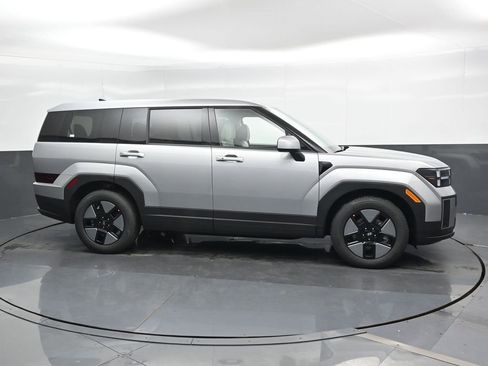 New 2026 Hyundai Santa Fe SE image 3