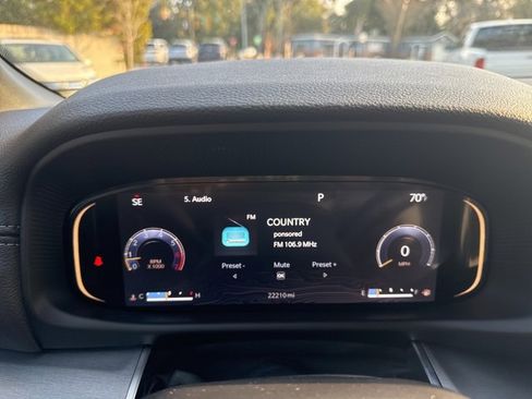 Used 2023 Jeep Wagoneer Series II image 14