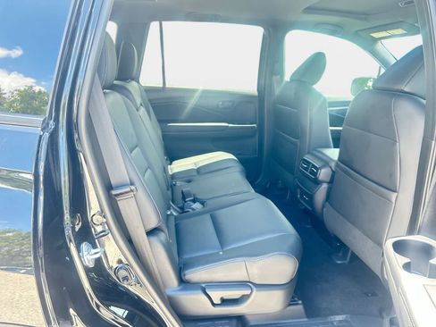 Used 2024 Honda Passport EX-L image 13