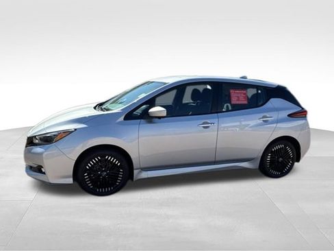 Certified 2025 Nissan Leaf SV Plus FWD image 5