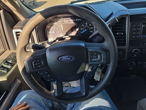 Used 2018 Ford F350 XLT w/ XLT Value Package image 12