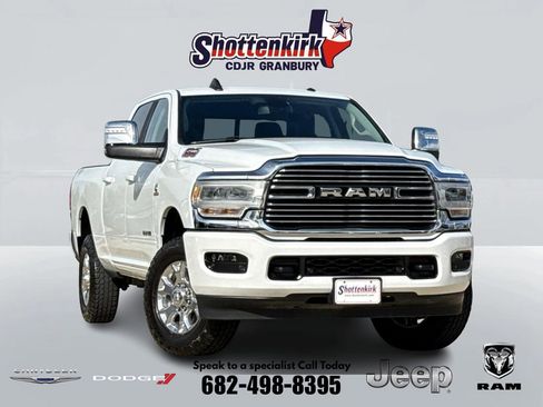 Used 2024 RAM 2500 Laramie AWD/4WD image 1