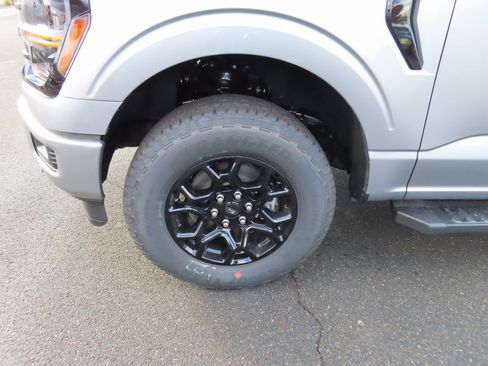 New 2025 Ford F150 XLT w/ Equipment Group 302A MID image 8