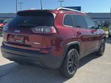 Used 2020 Jeep Cherokee Latitude w/ Cold Weather Group image 5