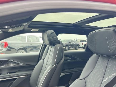 New 2026 Cadillac Lyriq V AWD/4WD image 26