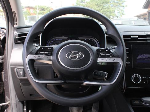Used 2022 Hyundai Tucson SE AWD/4WD image 9