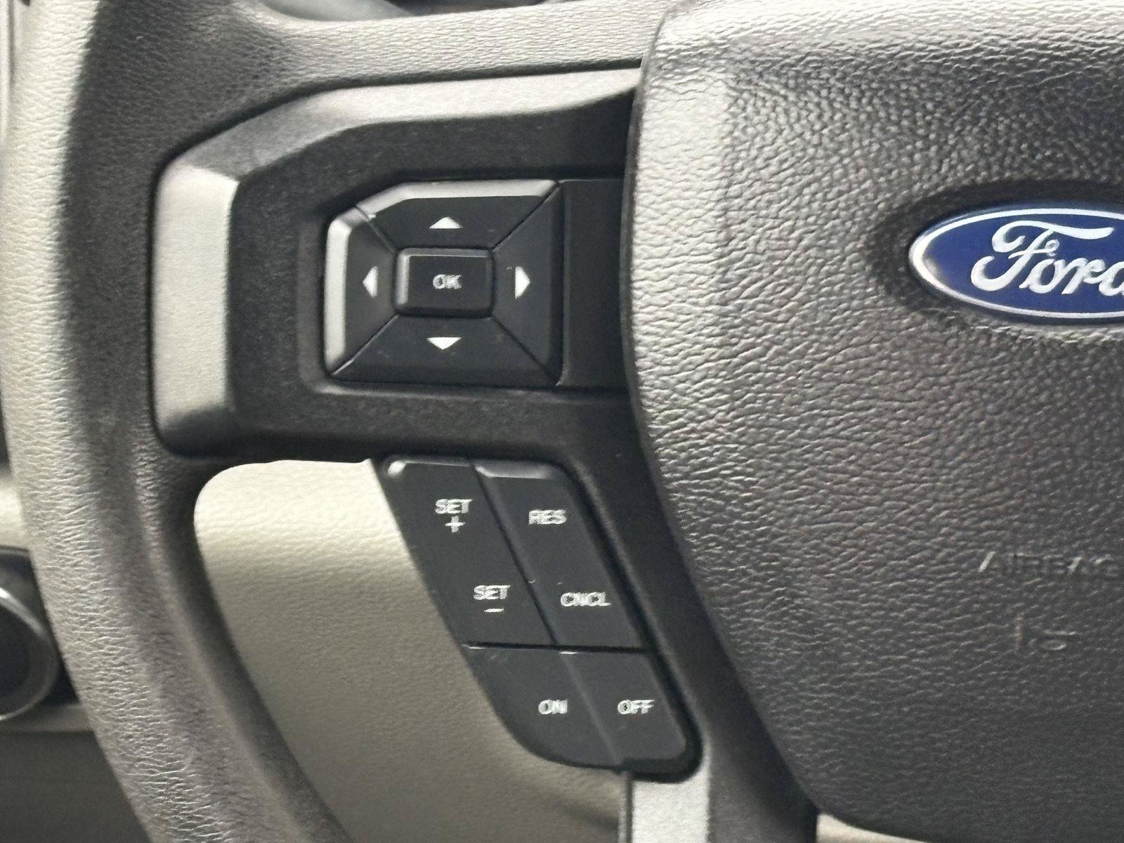 Used 2017 Ford F250 XL w/ STX Appearance Package AWD/4WD image 8