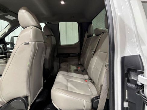 Used 2019 Ford F250 XL w/ XL Value Package AWD/4WD image 13