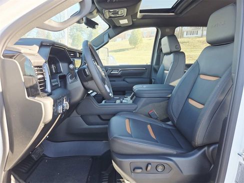 New 2026 GMC Sierra 2500 AT4 w/ AT4 Premium Plus Package image 12