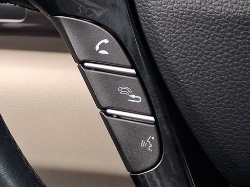 Used 2017 Honda Accord EX-L image 24