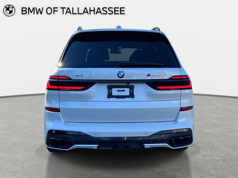 New 2026 BMW X7 M60i image 4