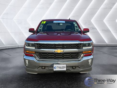 Used 2018 Chevrolet Silverado 1500 LT w/ All Star Edition image 8