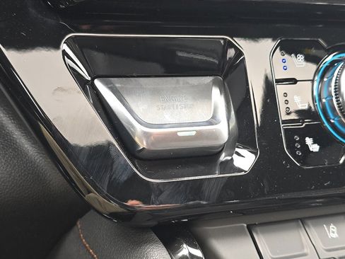 New 2026 GMC Sierra 3500 AT4 w/ AT4 Premium Plus Package AWD/4WD image 19