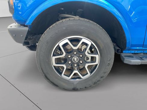 Used 2024 Ford Bronco Outer Banks AWD/4WD image 27