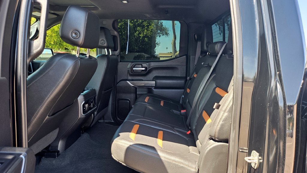 Used 2021 GMC Sierra 1500 AT4 w/ AT4 Premium Package AWD/4WD image 23